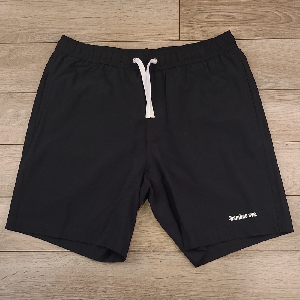BAMBOO AVE Solid Black White Logo Sz M Mens Athletic Performance Workout Shorts
